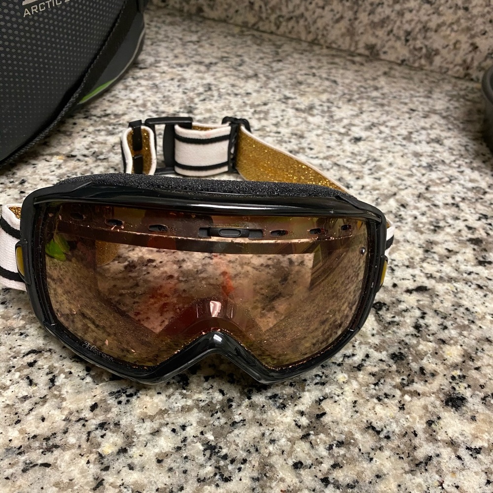 Goggles
